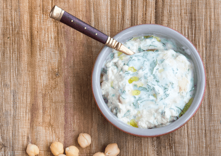Griekse hummus met yoghurt